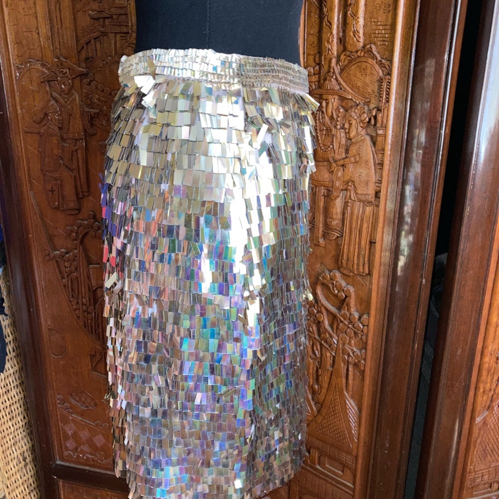 French Connection Gold Rectangle Sequin Slirt - image 5